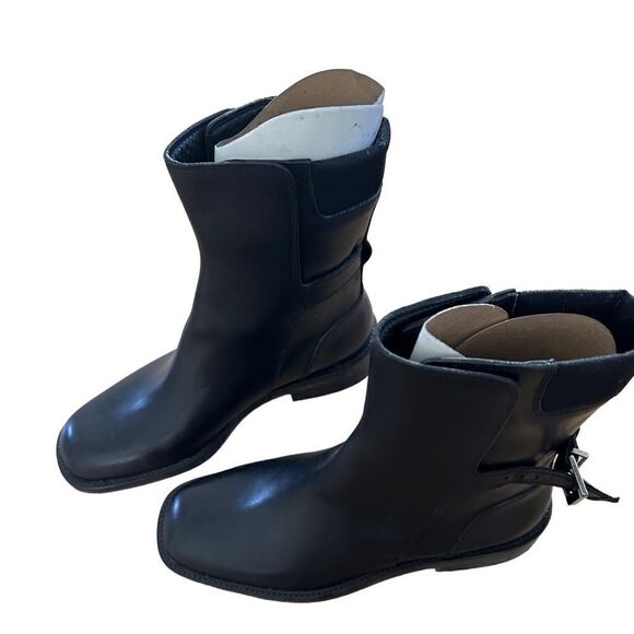 NEW authentic Gucci boots size 8 1/2 - Picture 3 of 13